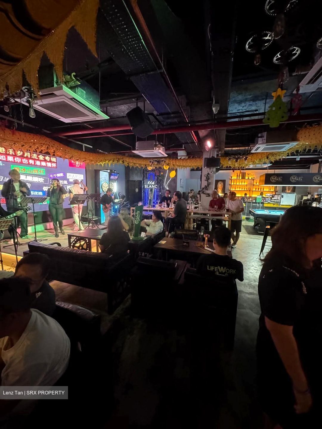 Westway (D5), Retail #503287111